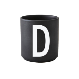Černý porcelánový hrnek Letter D