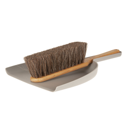 Lopatka se smetáčkem z koňských žíní Granite Grey