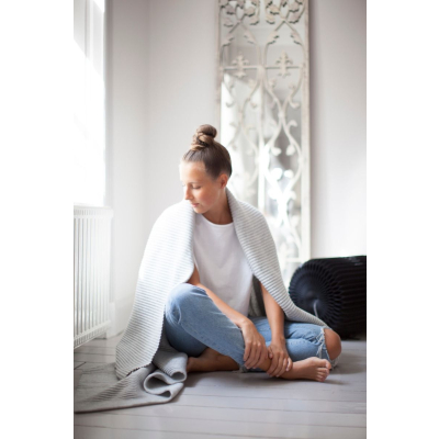                             Deka Pleece Light Grey 170 x 140 cm                        