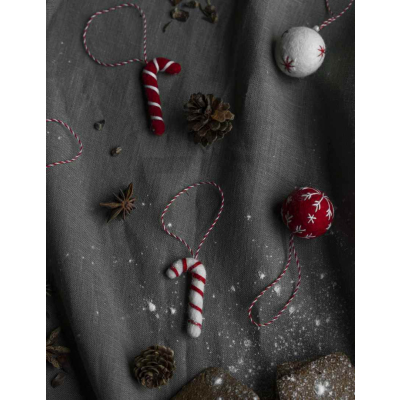                             Závěsná vlněná vánoční dekorace Jolly White                        