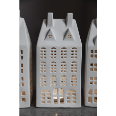                             Keramický svícen domeček Storstaden nr 3 White                        