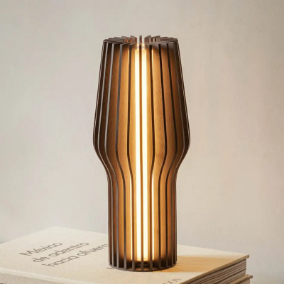 Dřevěná stolní LED lampa Radiant Smoked Oak                    