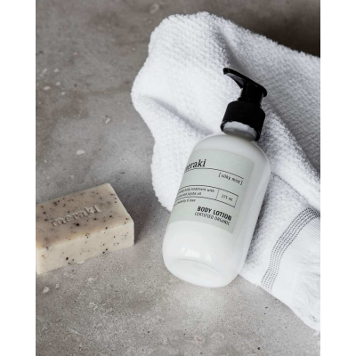                             Tělové mléko Silky Mist 275 ml                        