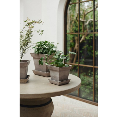                             Květináč s podmiskou Gaia Square Grey 21 cm                        