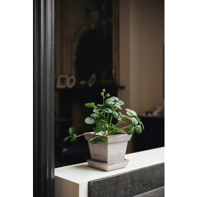                             Květináč s podmiskou Gaia Square Grey 21 cm                        