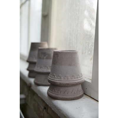                             Květináč Kobenhavner s podmiskou Raw Grey 18 cm                        