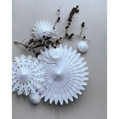                             Vánoční papírová dekorace Fold White 68 cm                        