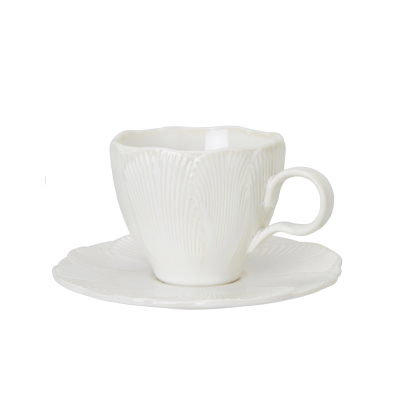 Porcelánový šálek s podšálkem Flora White 2,6 dl                    