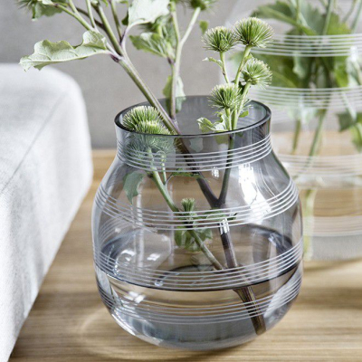                             Sklenená váza Omaggio sivá malá                        