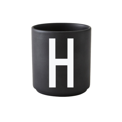 Čierny porcelánový hrnček Písmeno H                    