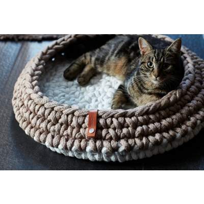                             Pelíšek pro kočky Nido pletený                        
