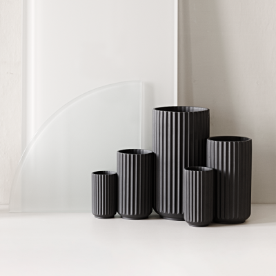                             Porcelánová váza Lyngby černá - 25 cm                        