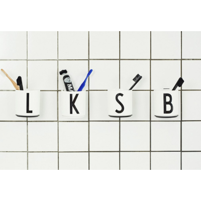                             Porcelánový hrnek Letter T                        