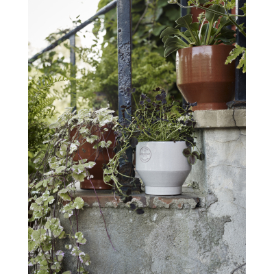                             Venkovní květináč Edge Pot Light Grey M                        