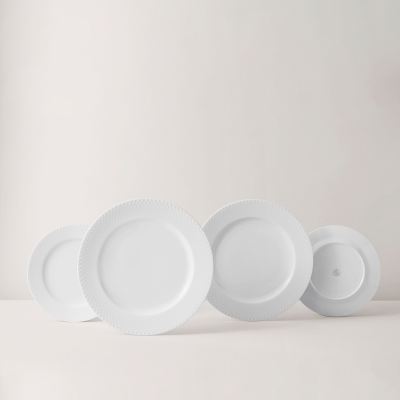                             Porcelánový polévkový talíř Rhombe 23 cm                        