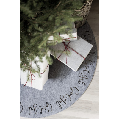 Vianočný stromček koberec Boh Jul 98 cm                    