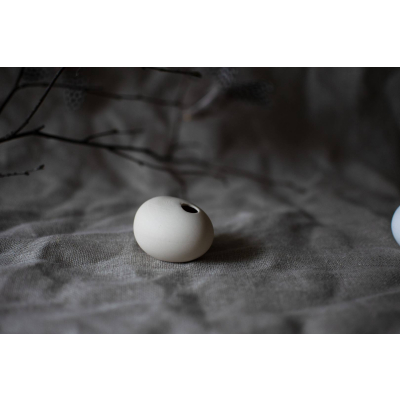 Keramická váza ve tvaru vajíčka Levide Beige 6 cm                    