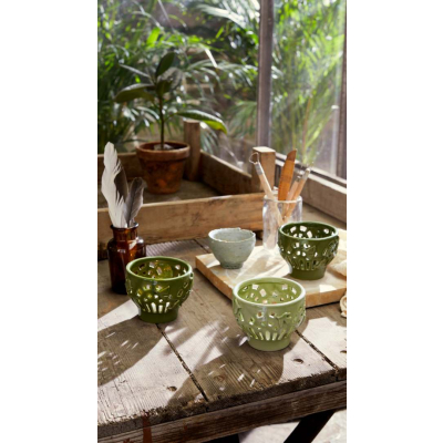                             Svícen Orangery Green Garden 9,5 cm                        